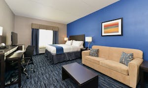Holiday Inn Express Hotel & Suites Peekskill