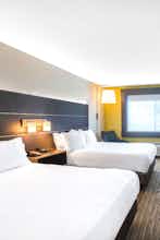 Hotel Holiday Inn Express Hotel & Suites Marlboro photo 4