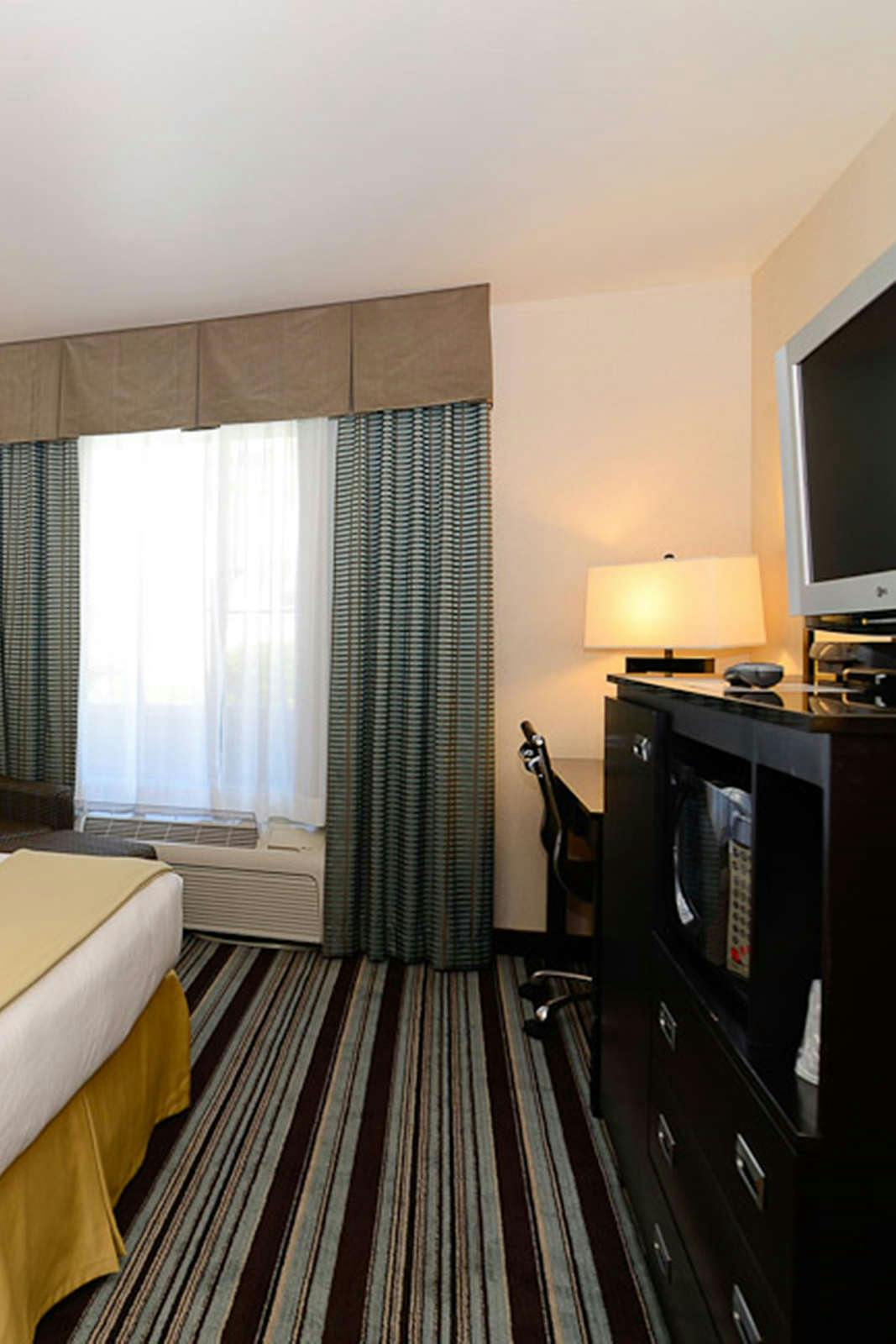 Hotel Holiday Inn Express San Diego Airport Old Town photo 5