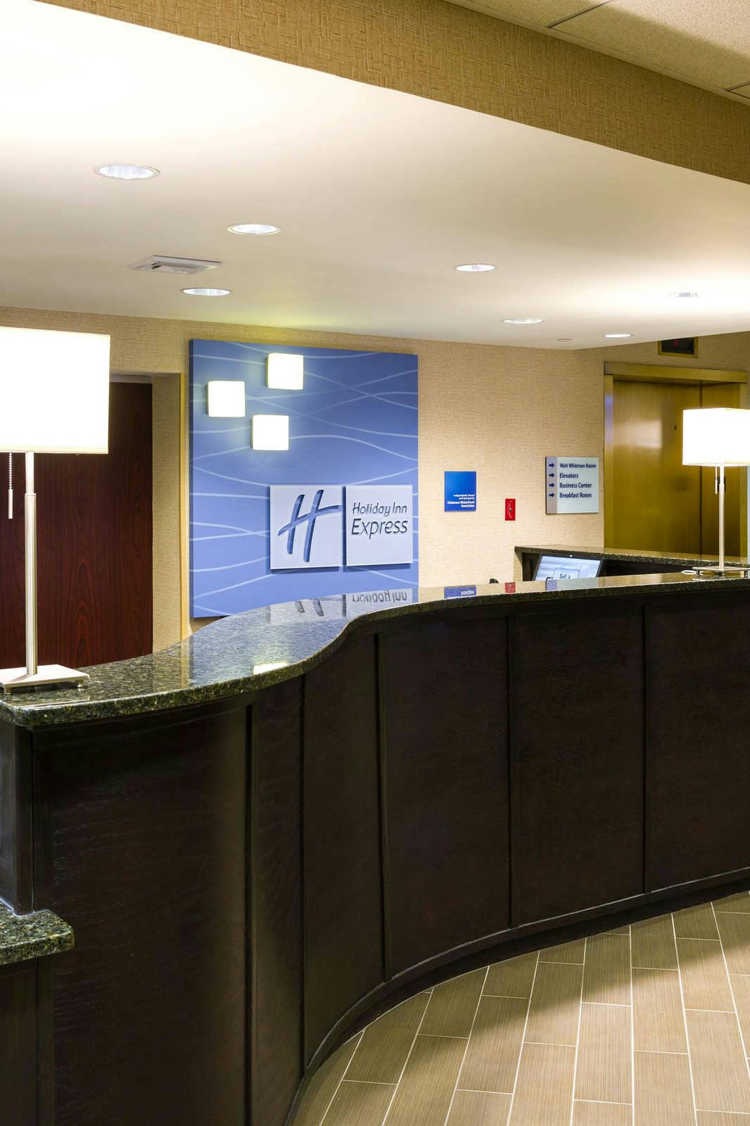 Hotel Holiday Inn Express Philadelphia Penn's Landing photo 5