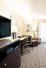 Hotel Holiday Inn Oceanside photo 3
