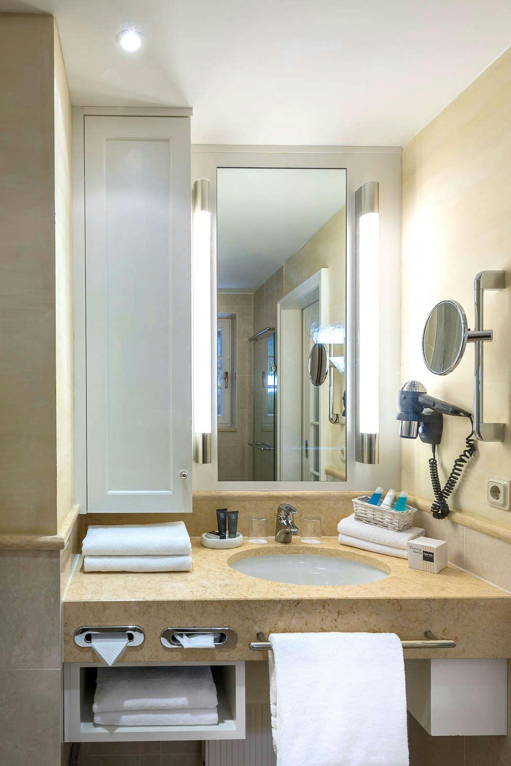 Hotel Dorint Strandresort & Spa Westerland/Sylt photo 3