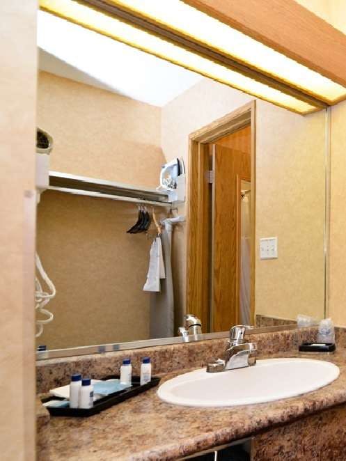 Hotel Best Western Plus Country Meadows Inn photo 5