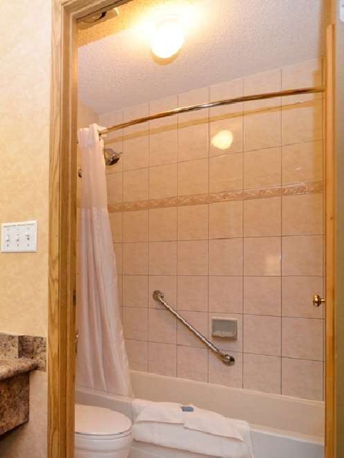 Hotel Best Western Plus Country Meadows Inn photo 4