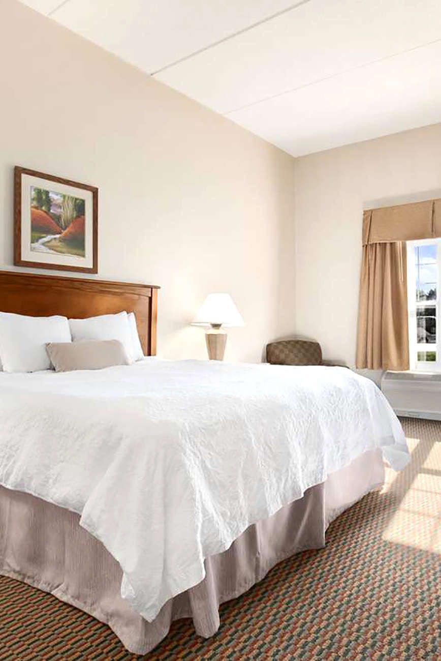 Hampton Inn Suites Providence Warwick Airport Providence