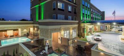 Holiday Inn San Marcos