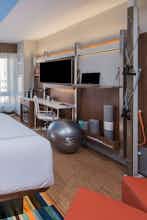 Hotel EVEN Hotel Times Square South by IHG photo 4