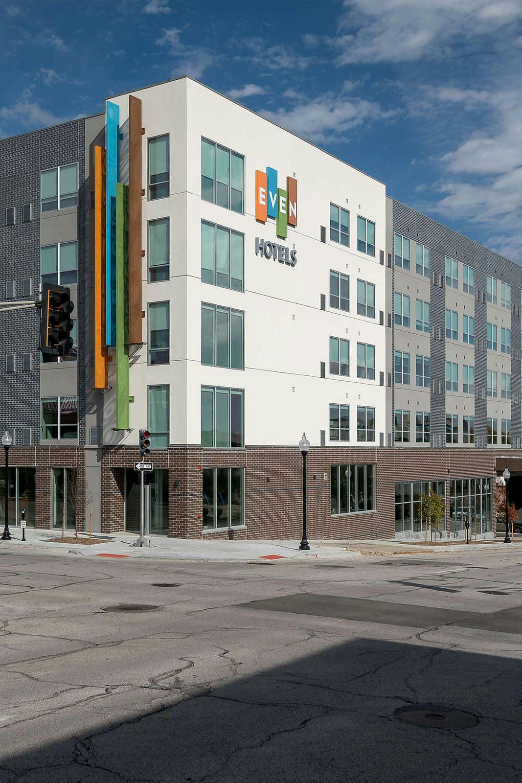 Hotel Even Hotels Omaha Downtown photo 1