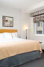 Hotel Holiday Inn Wall Street photo 2