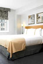 Hotel Holiday Inn Wall Street photo 1