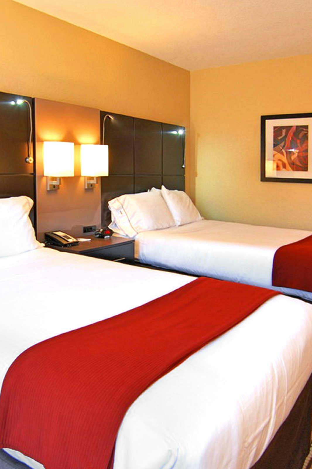 Hotel Holiday Inn Express Hotel & Suites Fort Lauderdale Airport South photo 3