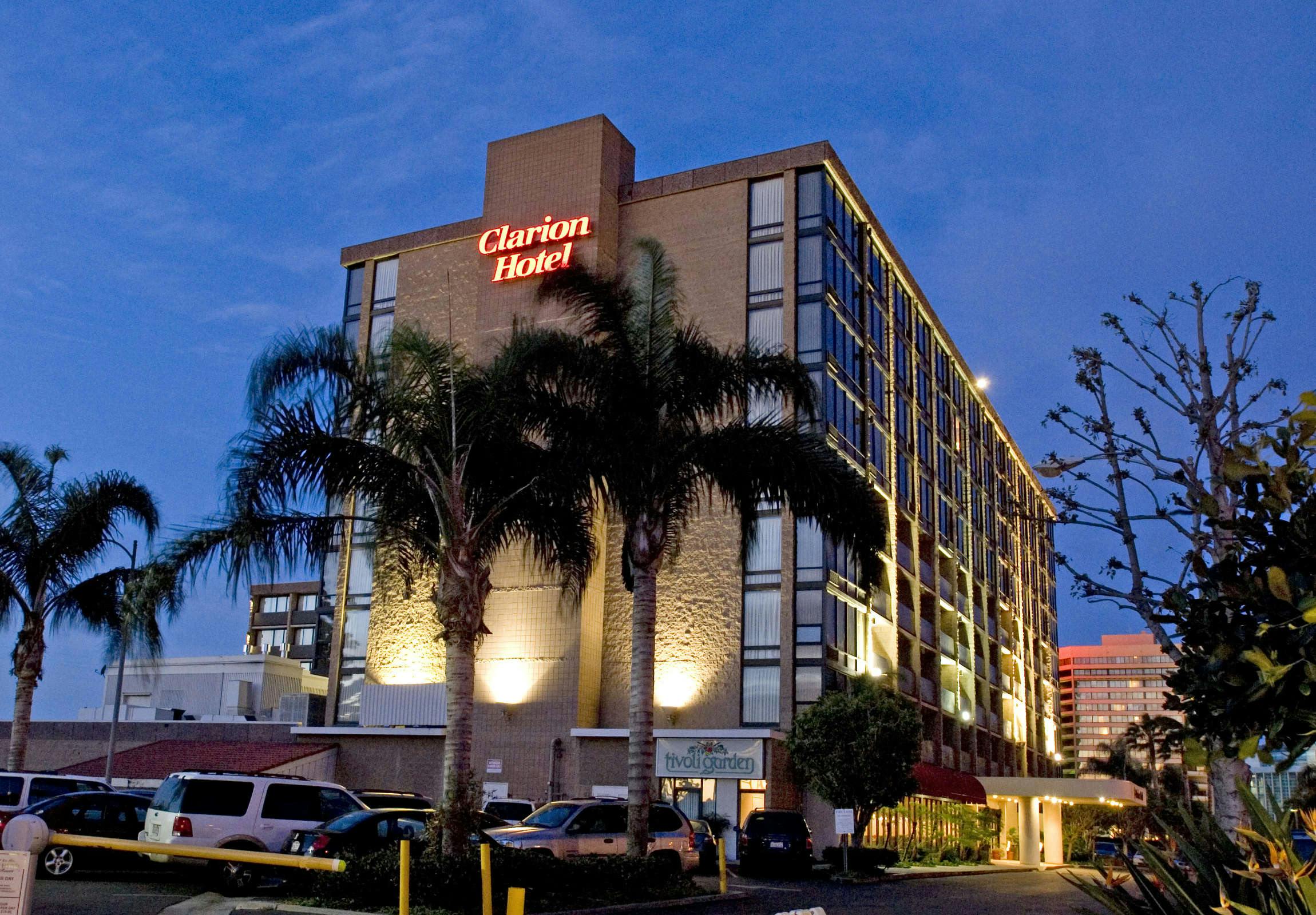 Clarion Hotel Anaheim Resort