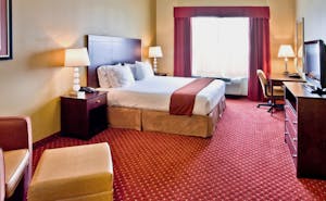 Holiday Inn Express Hotel & Suites Davenport
