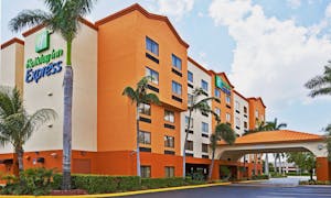Holiday Inn Express Hotel & Suites Fort Lauderdale Airport West