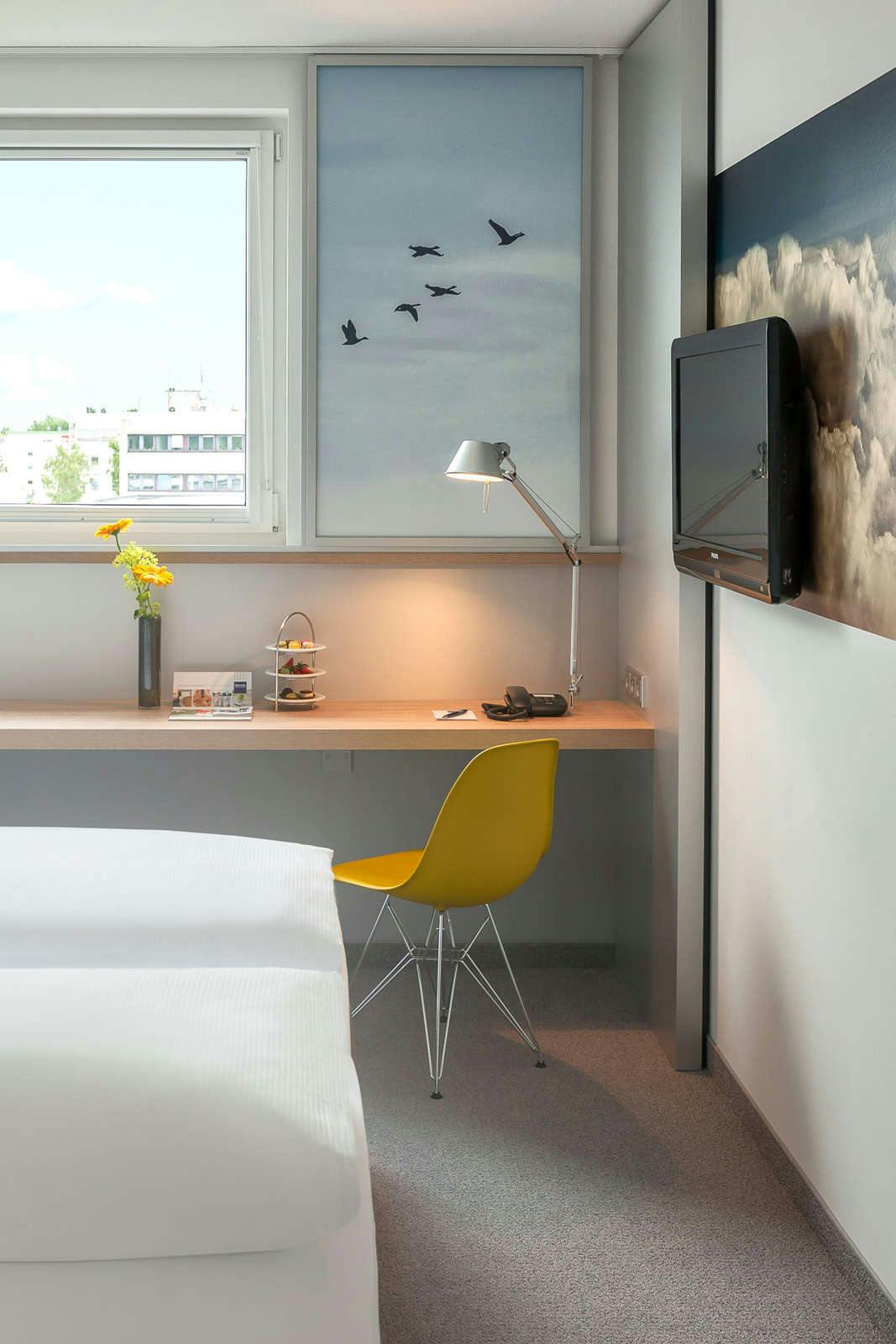 Hotel Essential by Dorint Stuttgart Airport photo 2