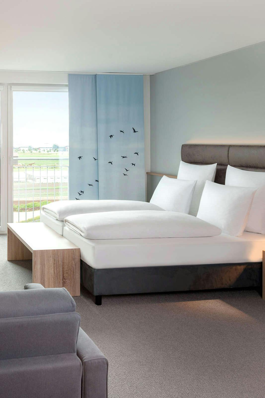 Hotel Essential by Dorint Stuttgart Airport photo 4