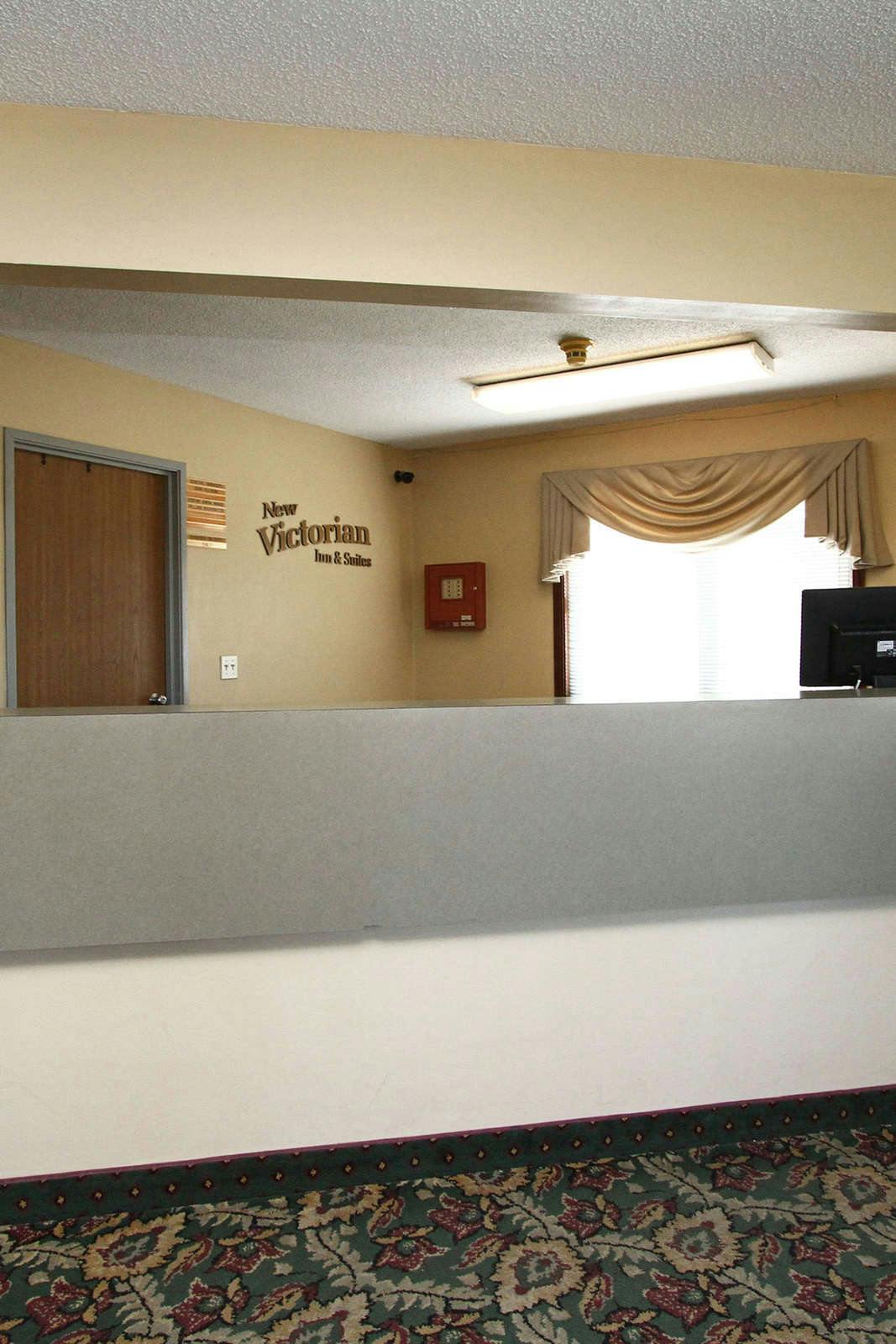 Hotel New Victorian Inn & Suites Kearney photo 5