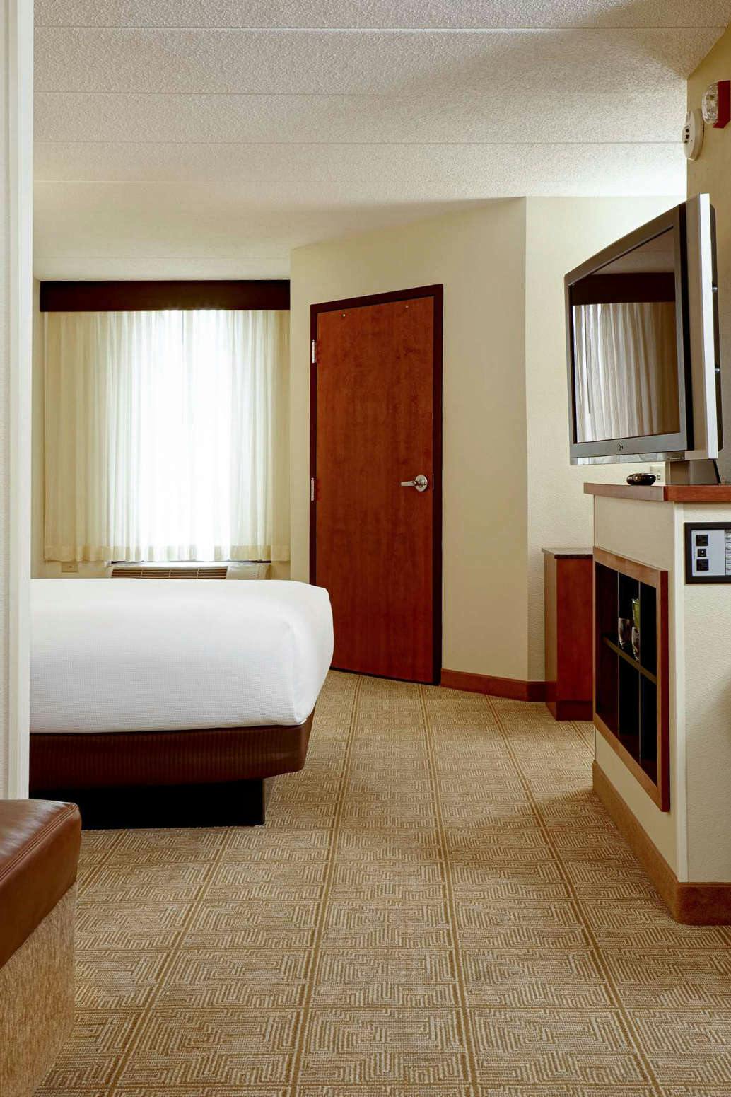 Hotel Hyatt Place Ontario/Rancho Cucamonga photo 3