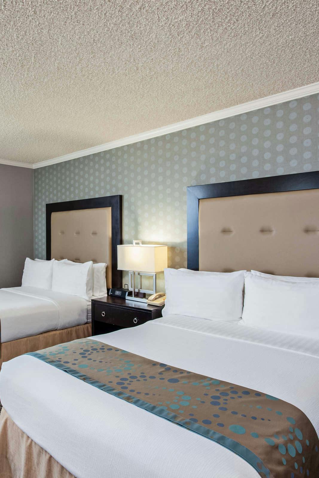 Hotel Holiday Inn Long Beach Airport photo 3