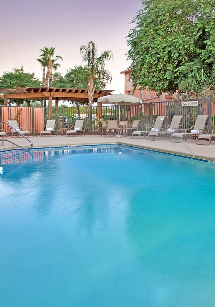 Hotel TownePlace Suites Tempe at Arizona Mills Mall photo 2