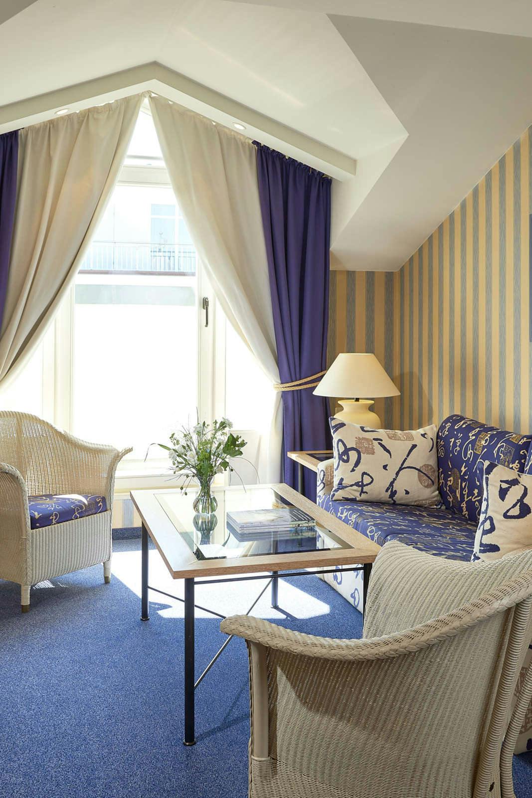 Hotel Dorint Strandhotel Binz photo 2