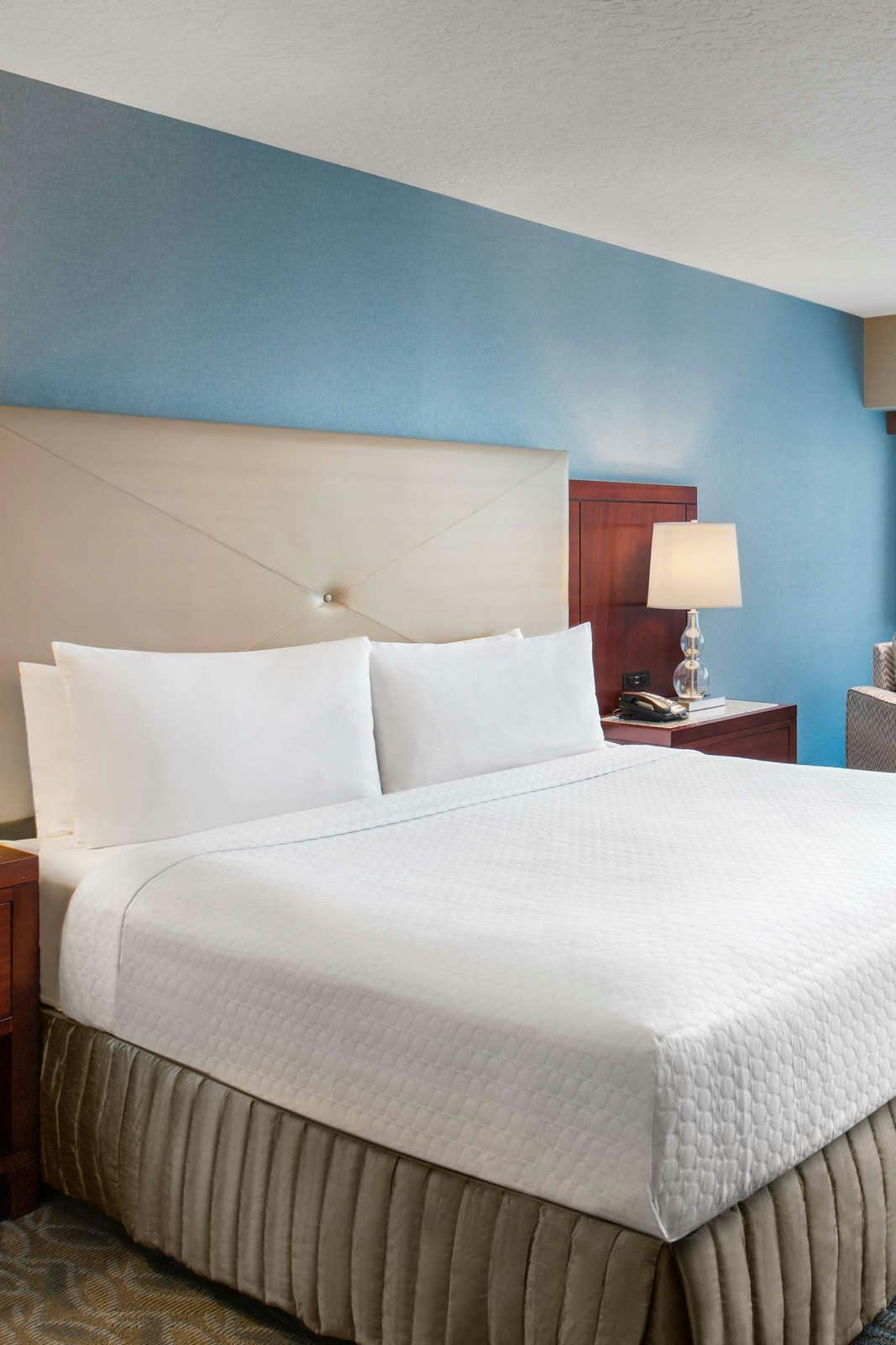 Hotel Crowne Plaza Los Angeles Harbor Hotel photo 1