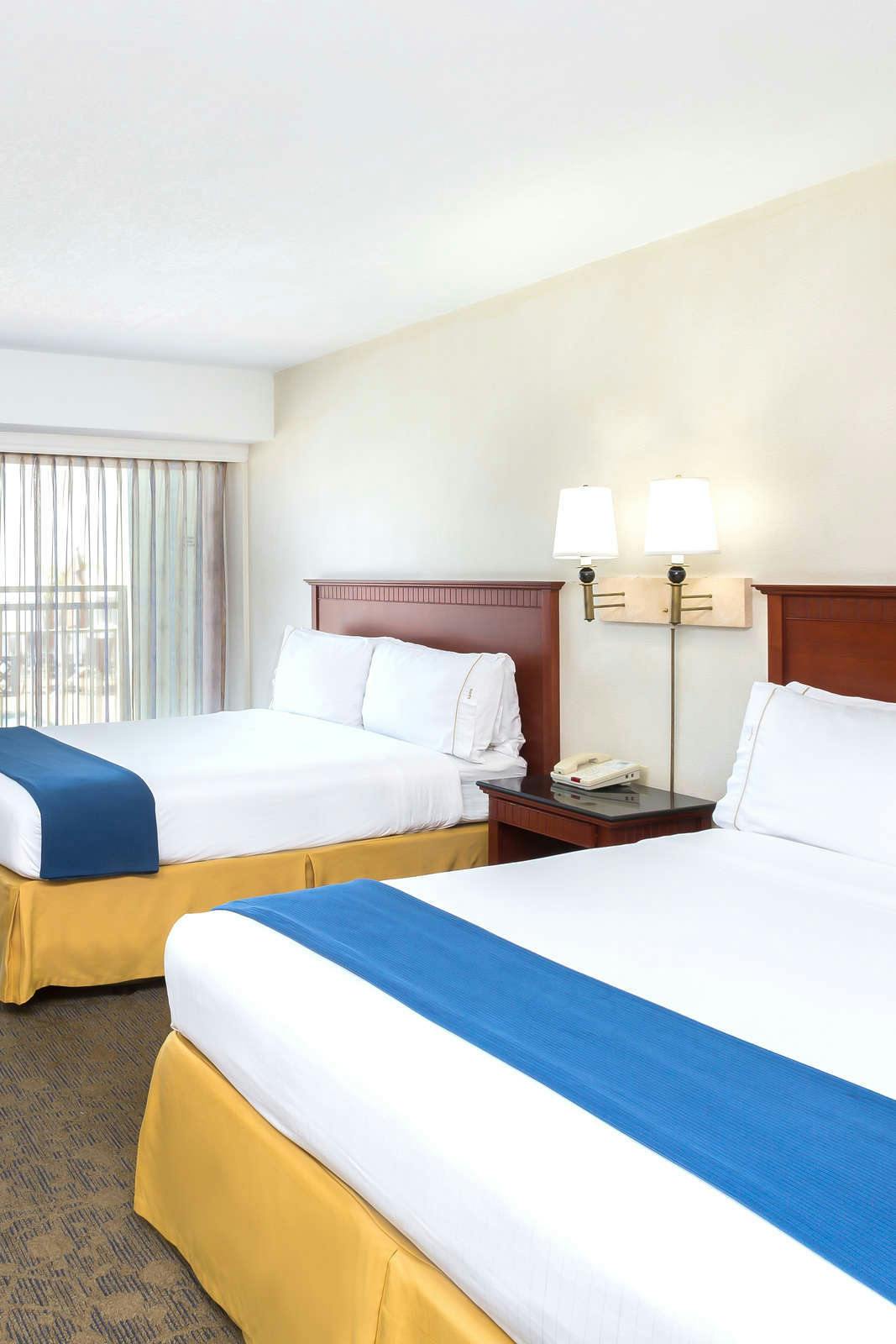 Hotel Holiday Inn Express San Diego Downtown photo 3