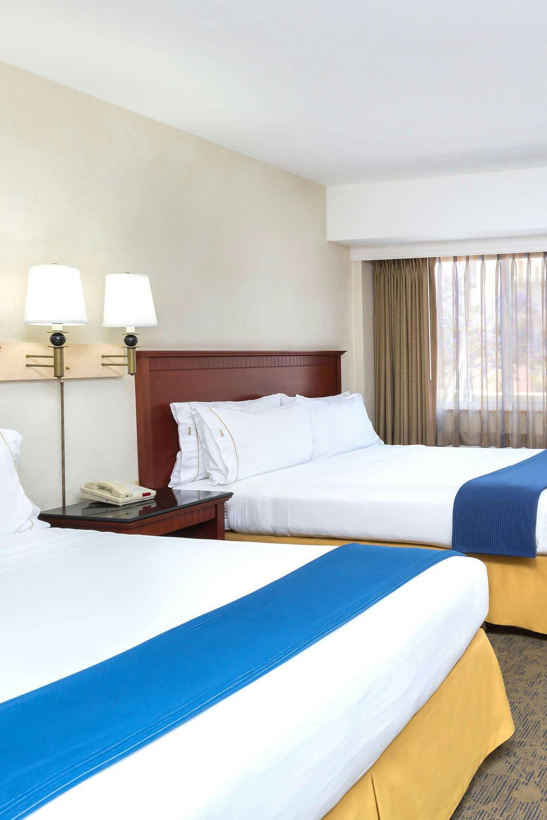 Hotel Holiday Inn Express San Diego Downtown photo 4