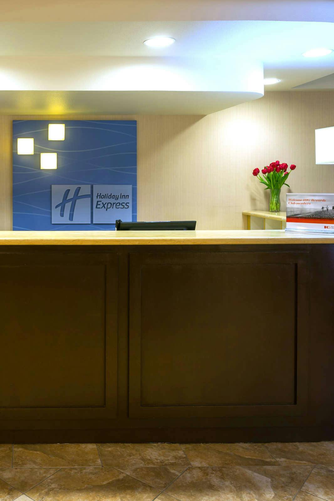 Hotel Holiday Inn Express Lompoc photo 5