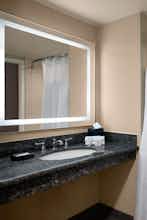 Hotel Crowne Plaza Los Angeles Harbor Hotel photo 5