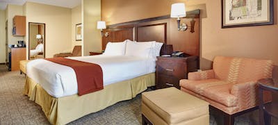 Holiday Inn Express Hotel & Suites San Diego Sorrento Valley