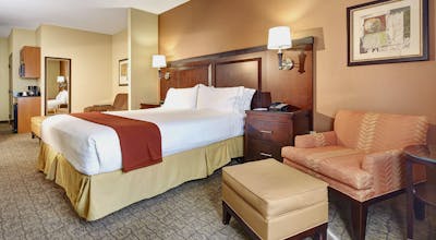 Holiday Inn Express Hotel & Suites San Diego Sorrento Valley
