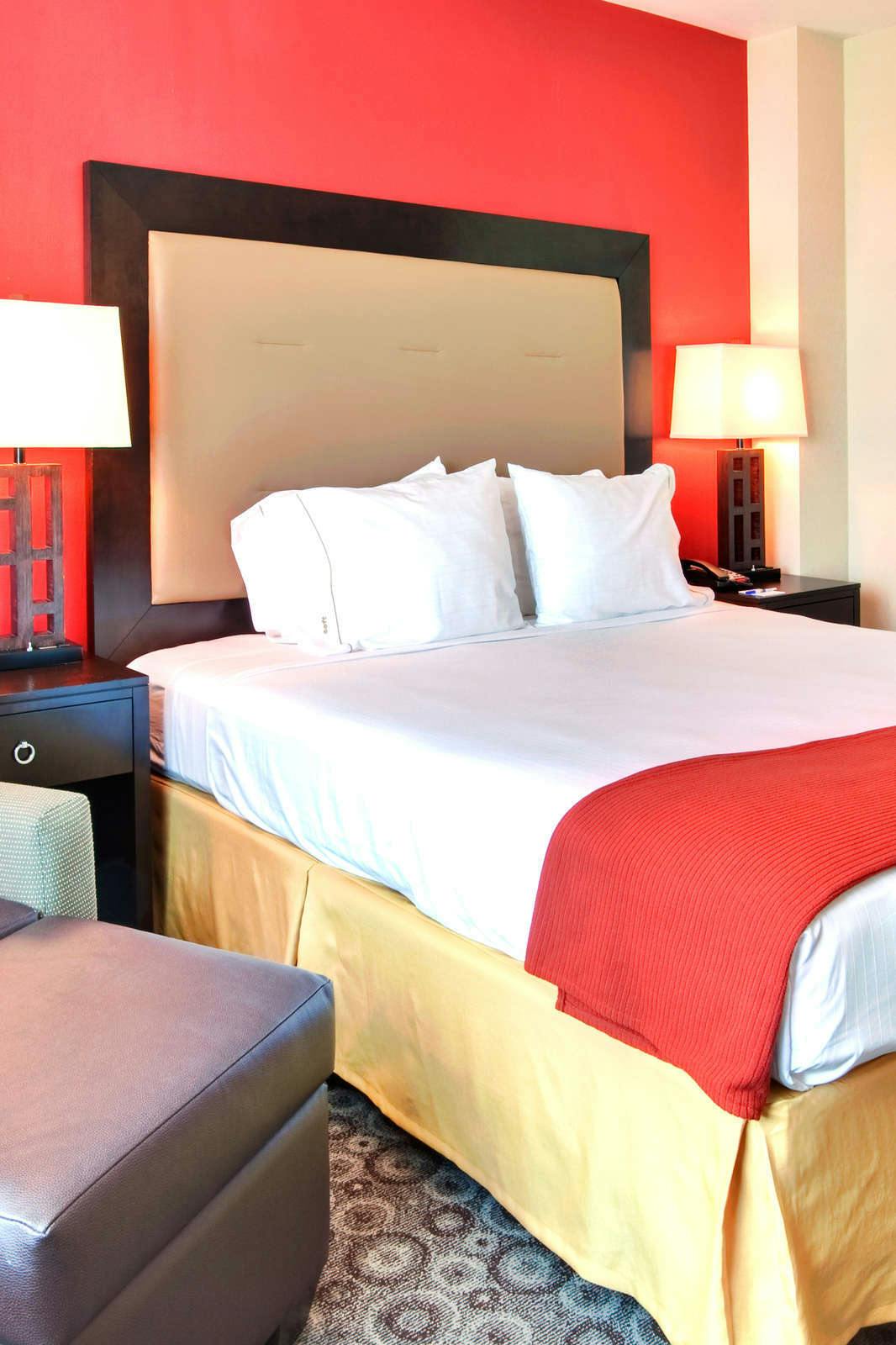 Hotel Holiday Inn Express Los Angeles Airport photo 2