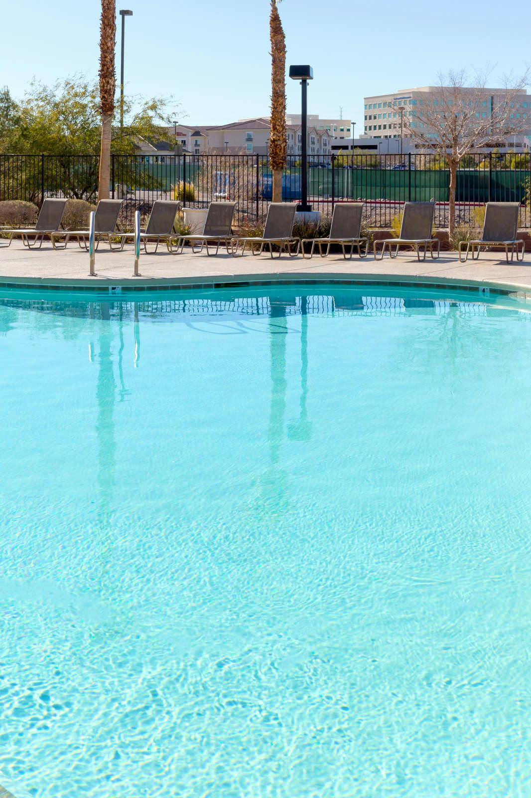 Hotel Holiday Inn Express & Suites HENDERSON photo 1