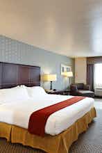 Hotel Holiday Inn Express Hotel & Suites Hermosa Beach photo 2