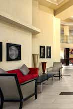 Hotel Holiday Inn Express Hotel & Suites Naples Downtown photo 5