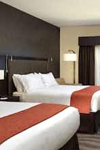 Hotel Holiday Inn Express Hotel & Suites Naples Downtown photo 2