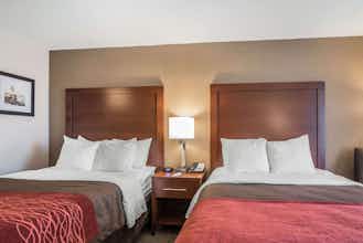Hotel Comfort Inn South Portland Airport photo 1