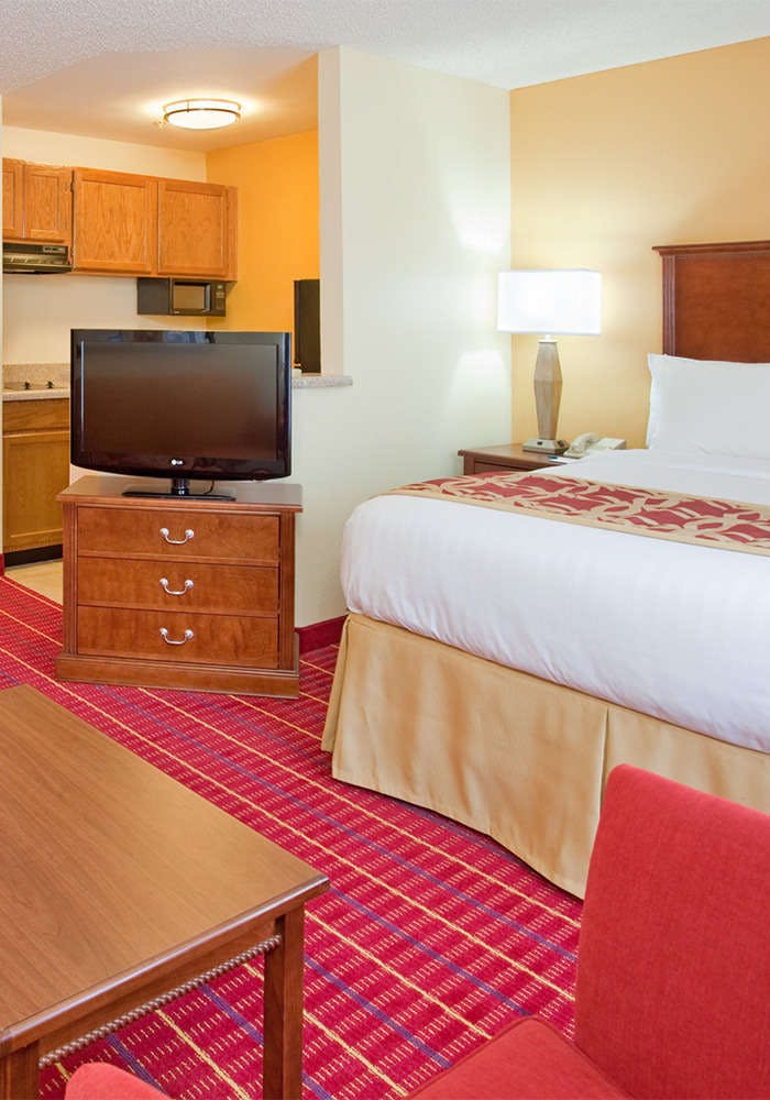 Hotel TownePlace Suites Tempe at Arizona Mills Mall photo 5