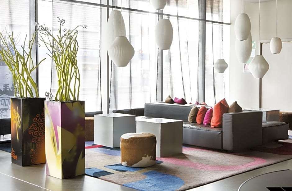 Hotel Comfort Hotel Square photo 2