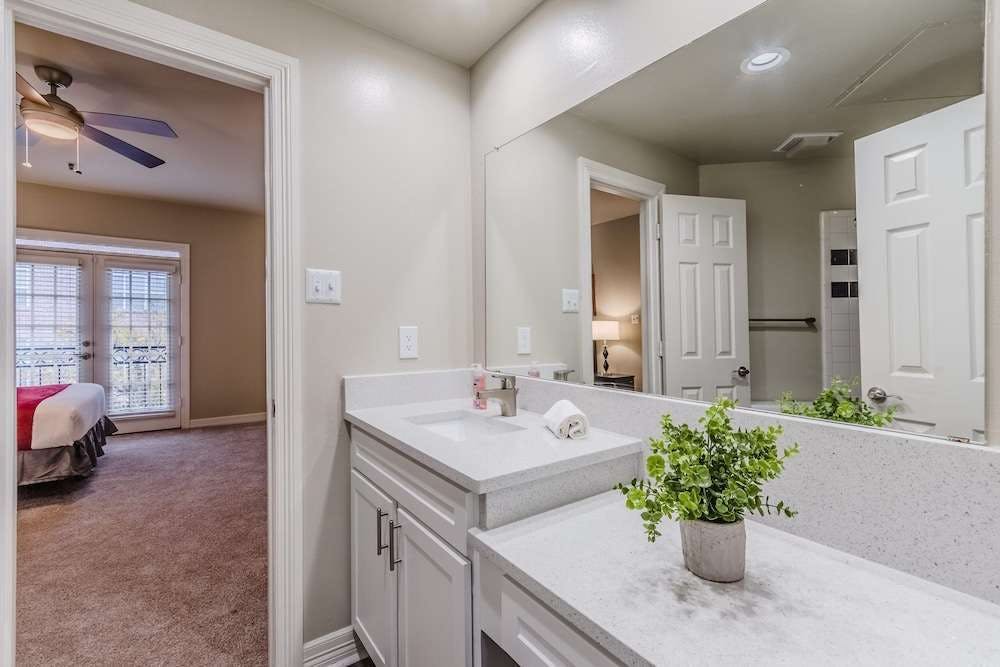 Hotel Corporate Stays - Uptown Dallas photo 2