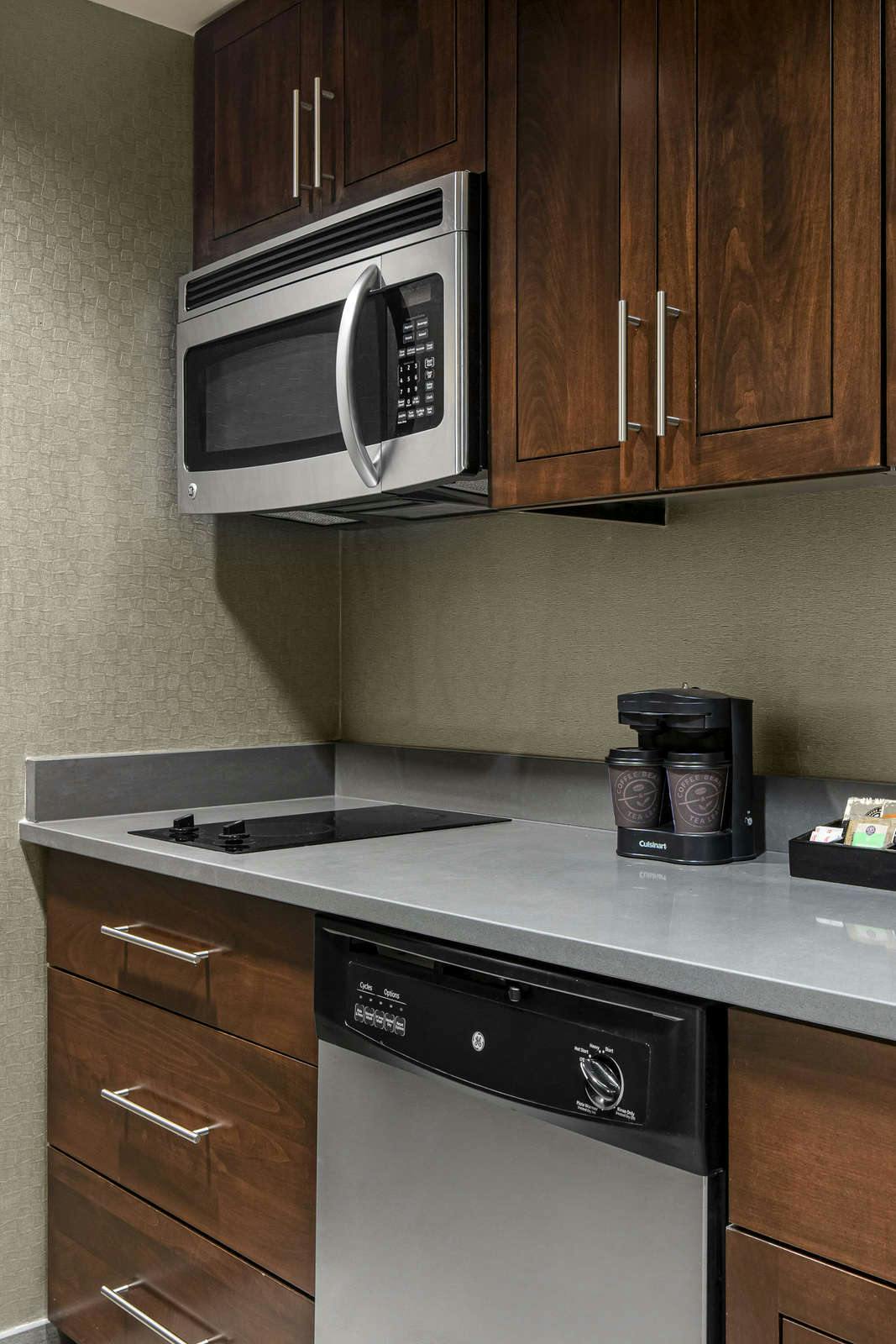 Hotel Homewood Suites Springfield photo 4