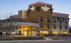 Country Inn & Suites by Radisson, UC Davis Area