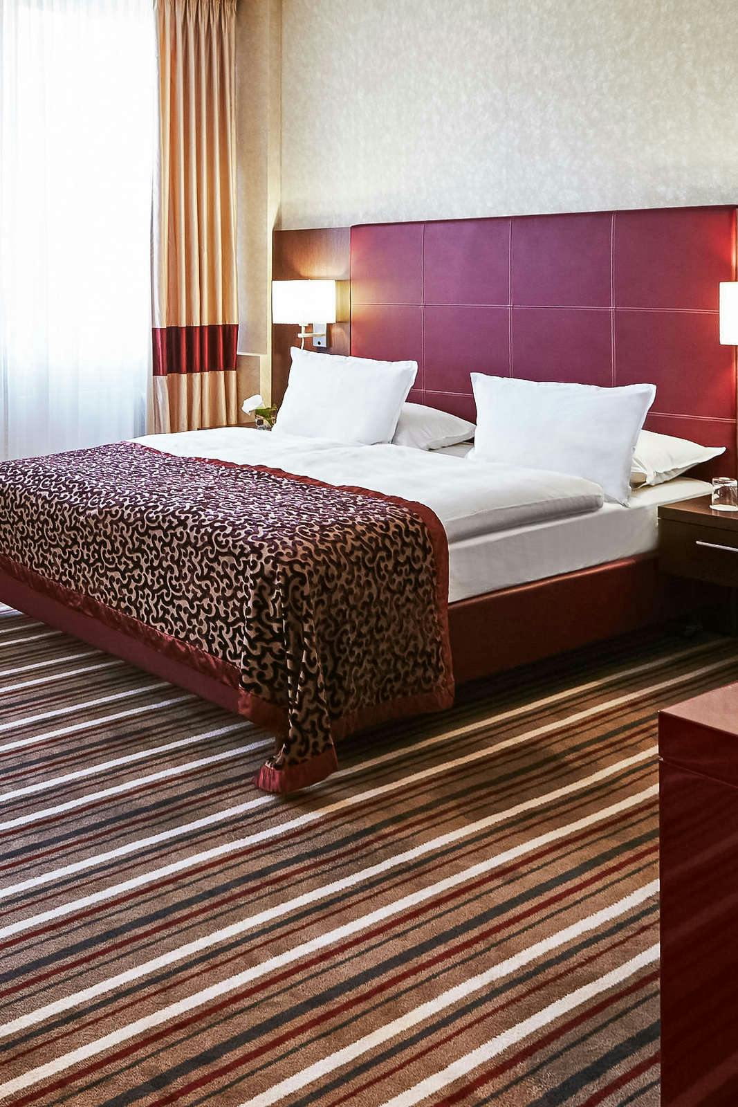 Hotel Steigenberger Graf Zeppelin photo 1