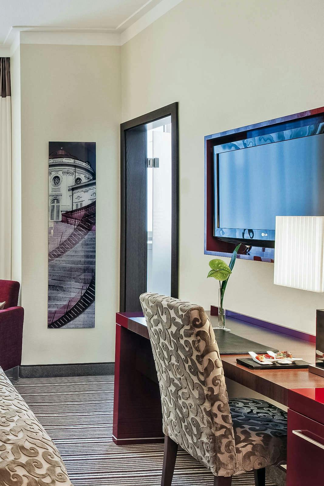 Hotel Steigenberger Graf Zeppelin photo 3