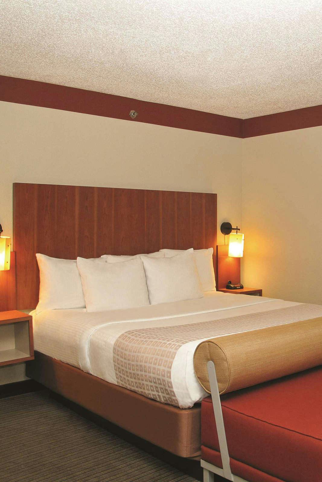 La Quinta By Wyndham Chicago Tinley Park Chicago Hoteltonight