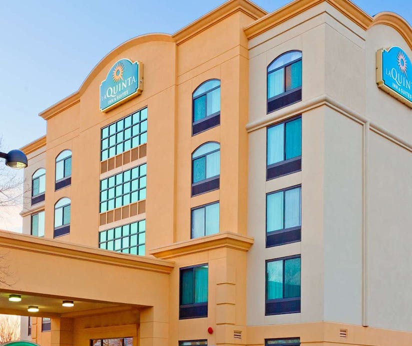 La Quinta By Wyndham Garden City Long Island Hoteltonight