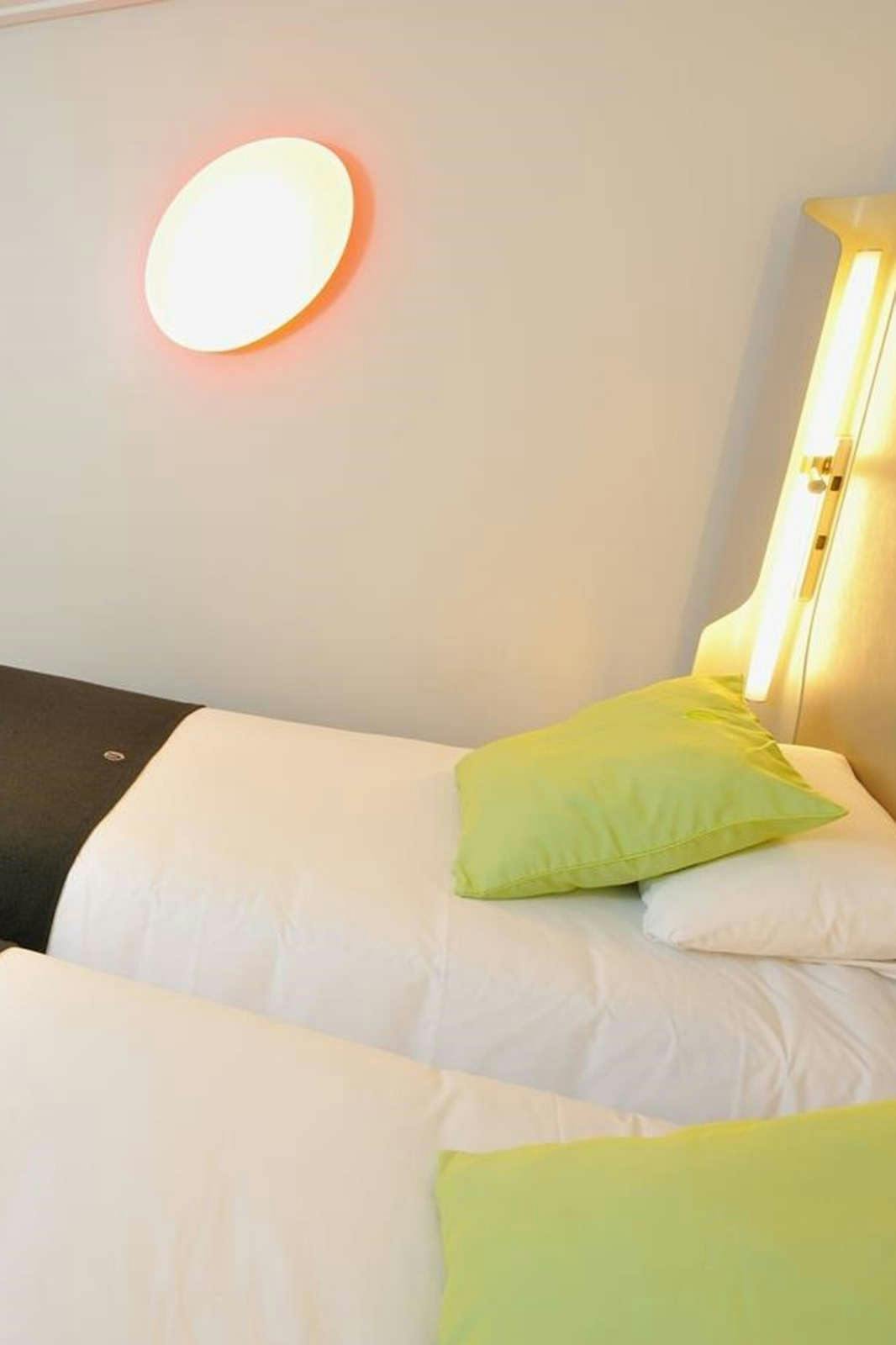 Hotel Campanile Toulouse - Blagnac Aéroport photo 2