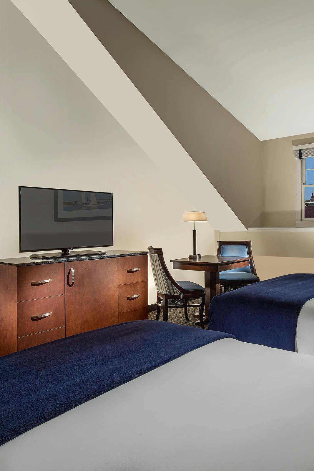 Hotel Bristol Harbor Inn photo 5