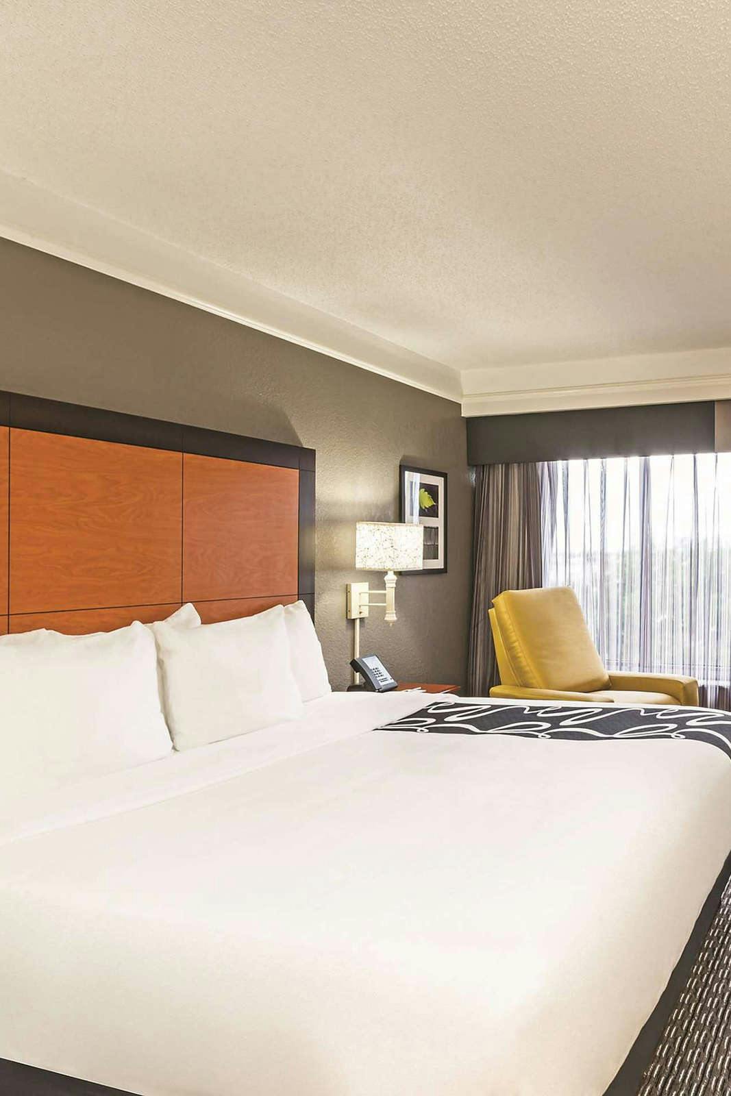 Hotel La Quinta Inn & Suites New Orleans Airport photo 2